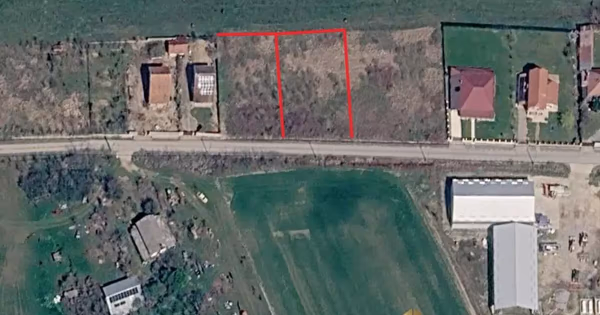 Teren Construcții intravilan de vânzare de 800 mp, în Săcădat