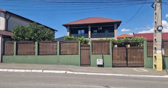 Casă Tomis Plus