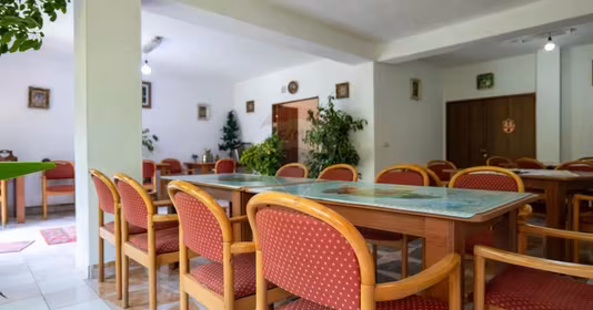 Casă Sânbotin
