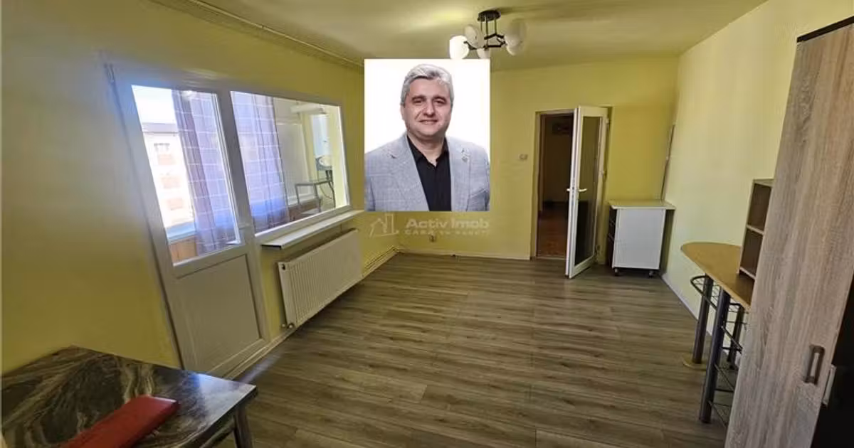 Apartament de vânzare cu 2 camere, mobilat în zona Micro III, Reșița