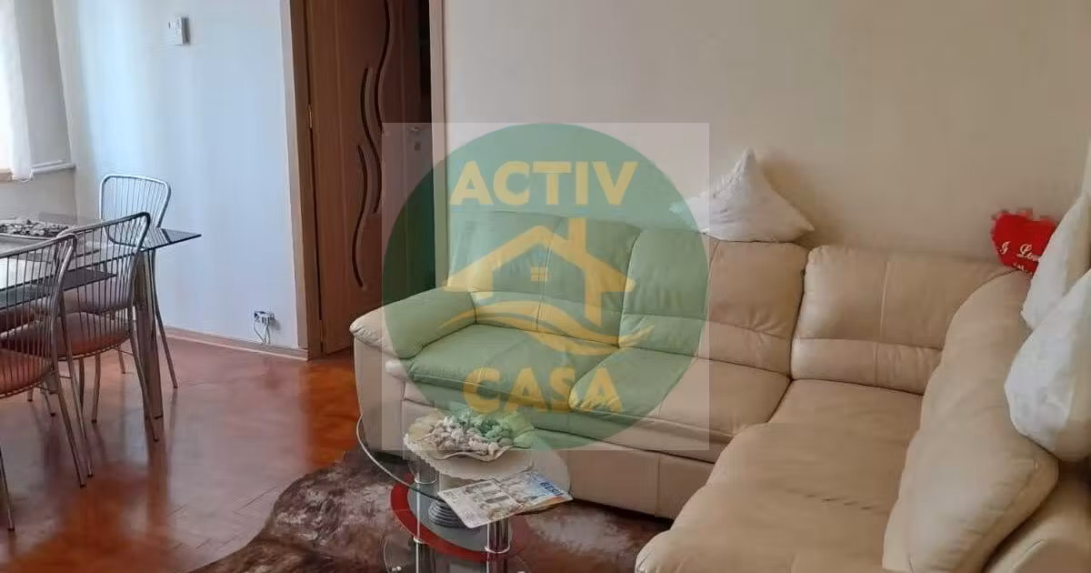 Apartament de vânzare cu 2 camere în Roman