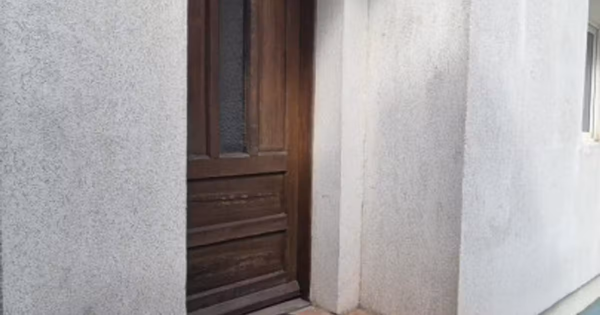 Casă individuală de vânzare cu 4 camere, mobilată în zona Casa de Cultură, Constanța