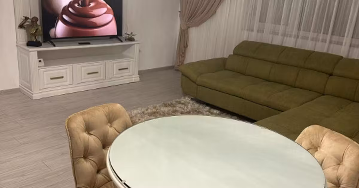 Apartament de vânzare cu 2 camere, mobilat în zona Universitate, Constanța