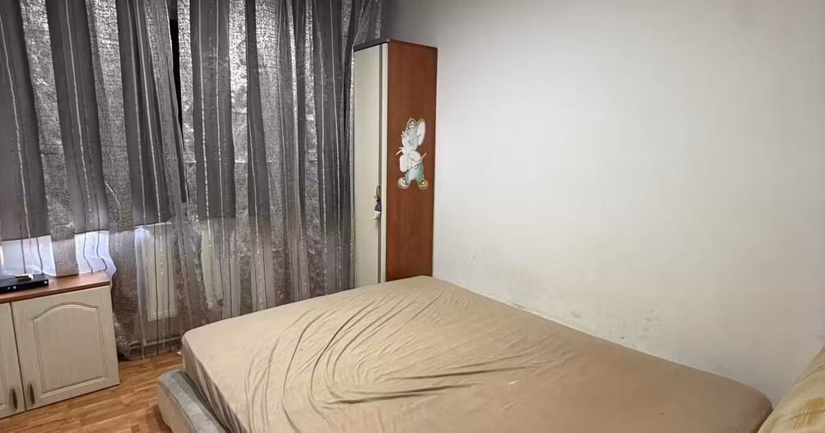 Apartament de vânzare cu 4 camere în zona Micro 39, Galați