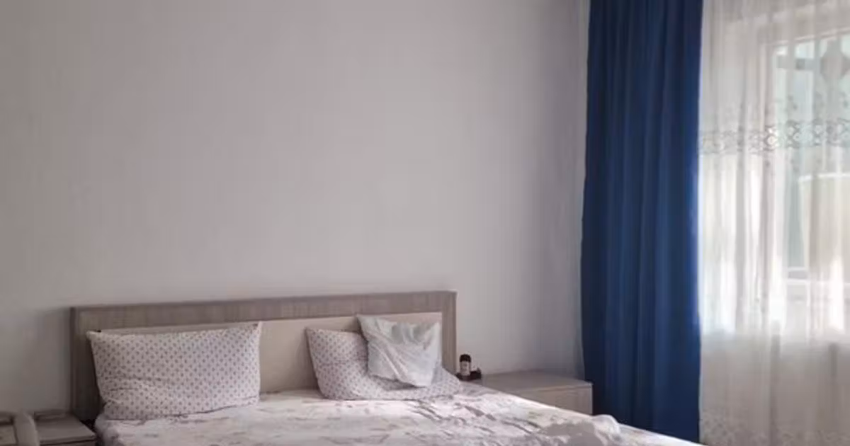 Apartament de vânzare cu 3 camere în zona Est, Botoșani