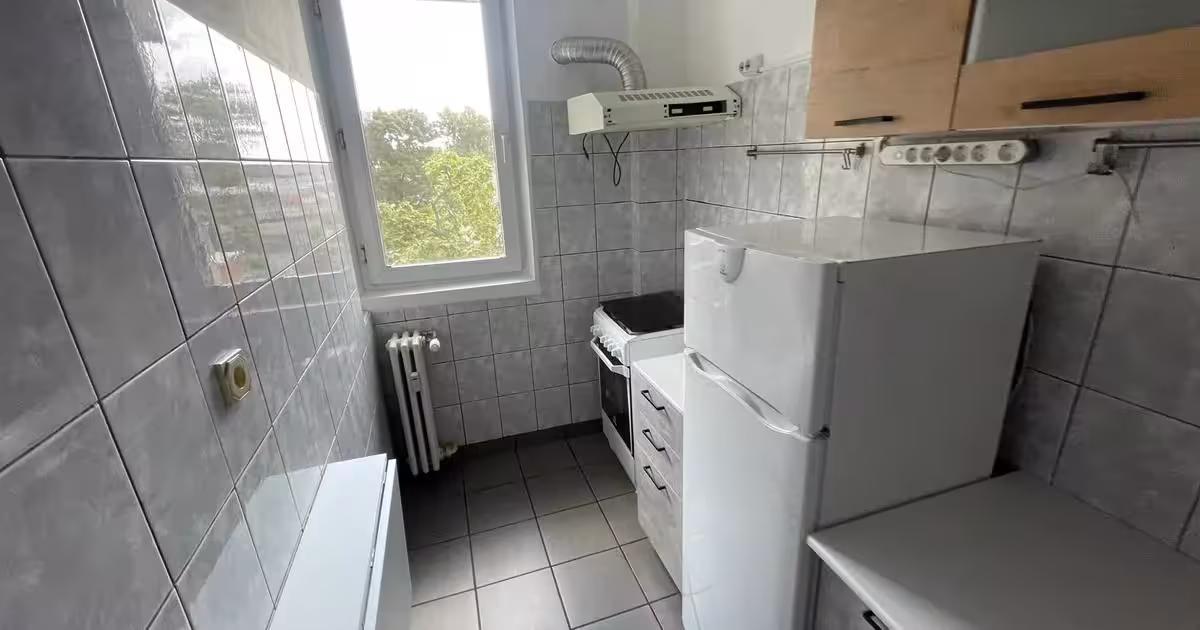 Apartament de închiriat cu 3 camere în zona 1 Mai, Sector 1