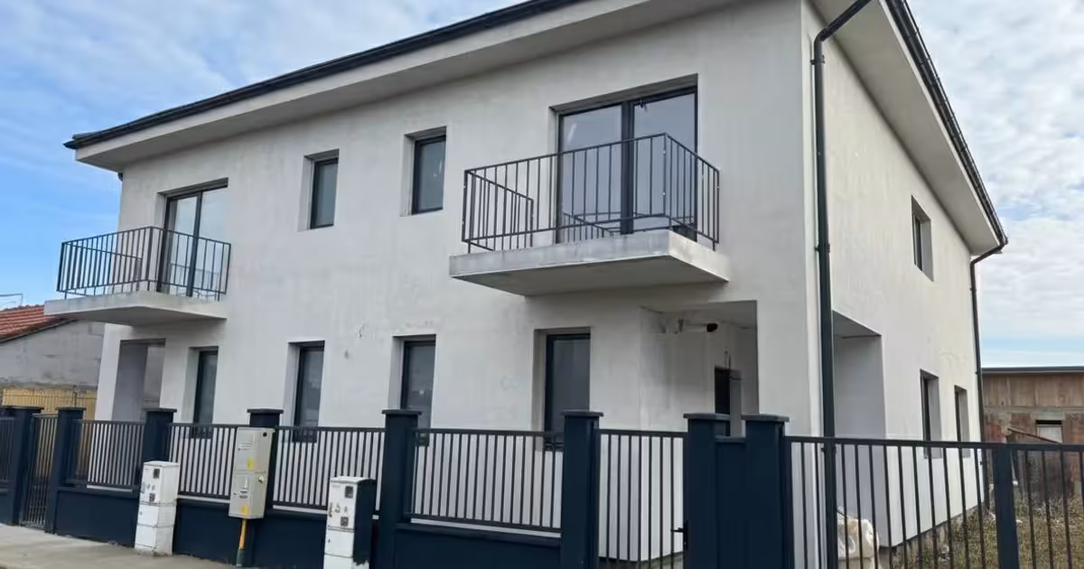 Duplex de vânzare cu 4 camere în Moșnița Nouă