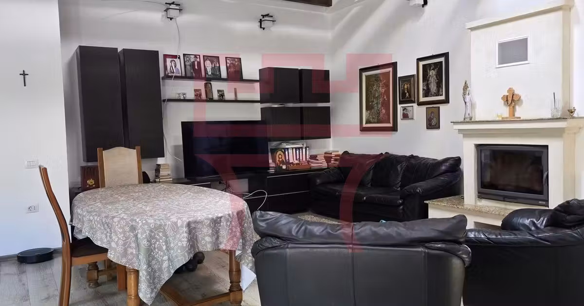Casă individuală de vânzare cu 5 camere, mobilată în zona Central, Cluj-Napoca