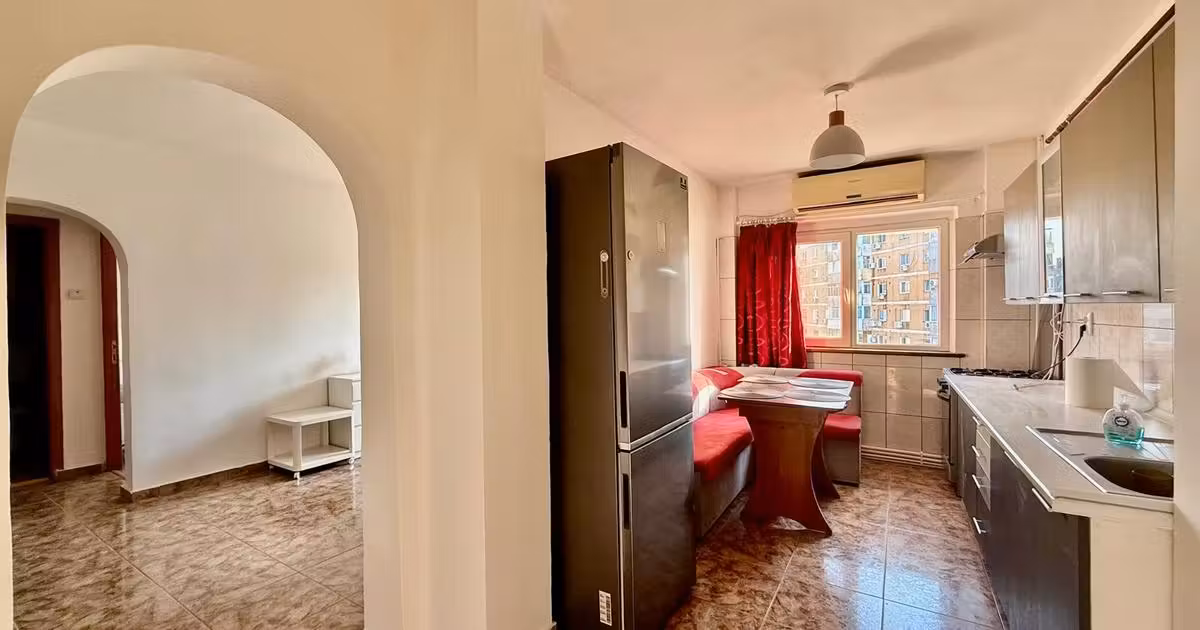 Apartament de vânzare cu 4 camere în zona Tineretului, Sector 4
