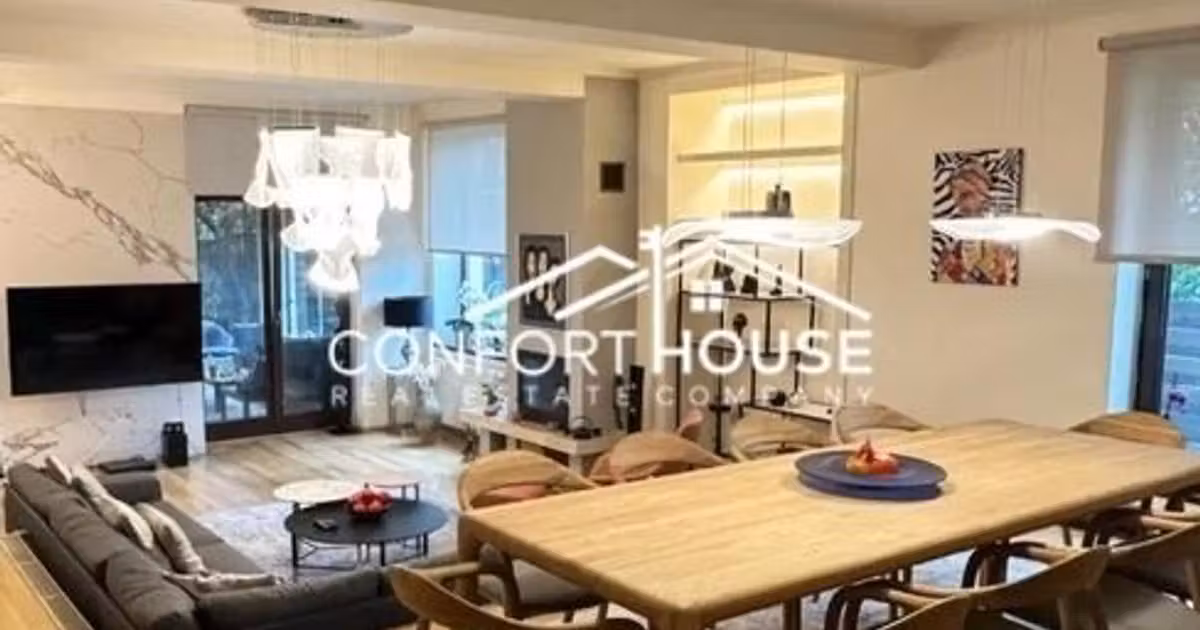 Casă individuală de vânzare cu 8 camere, mobilată în zona Pipera, Sector 1