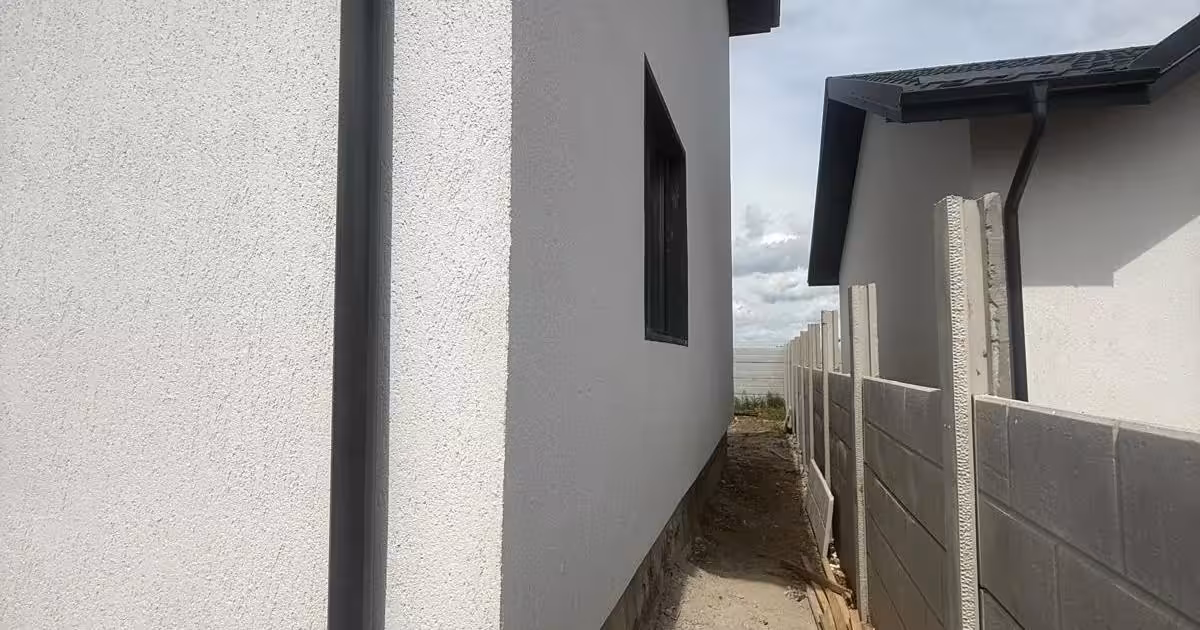 Casă individuală de vânzare cu 4 camere în Vârteju