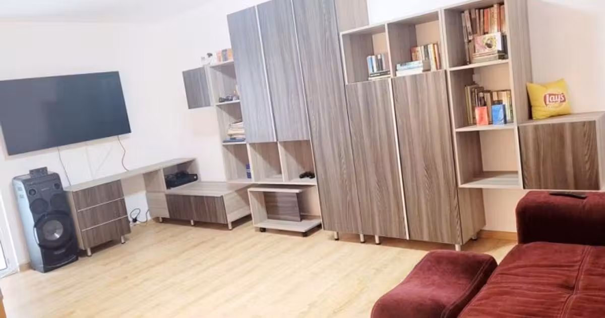 Casă de vânzare cu 4 camere în zona Faleza Nord, Constanța