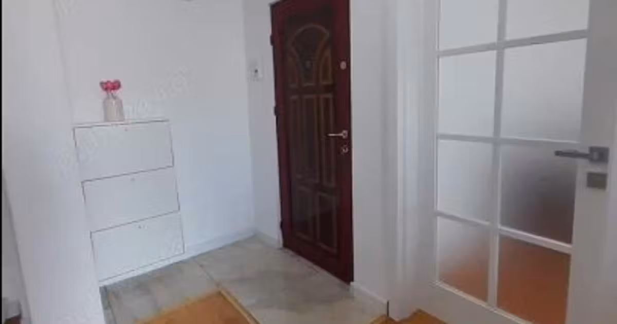 Apartament de vânzare cu 2 camere în zona Inel II, Constanța