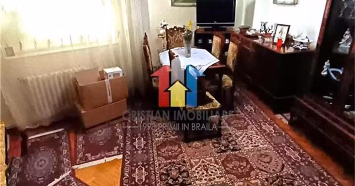Apartament de vânzare cu 3 camere în zona Călărași, Brăila