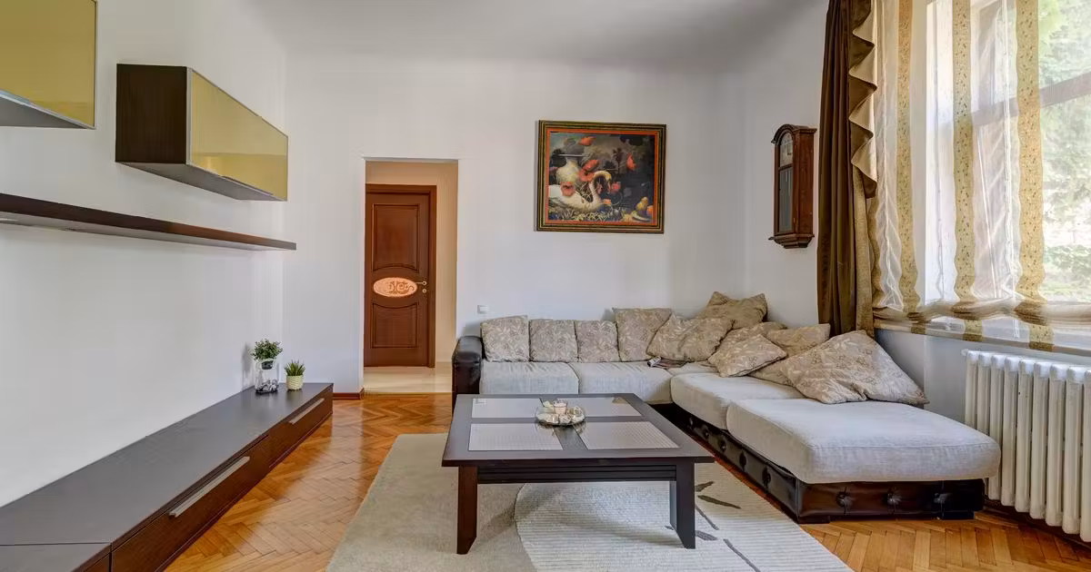 Apartament de vânzare cu 6 camere, mobilat în zona Unirii, Sector 3