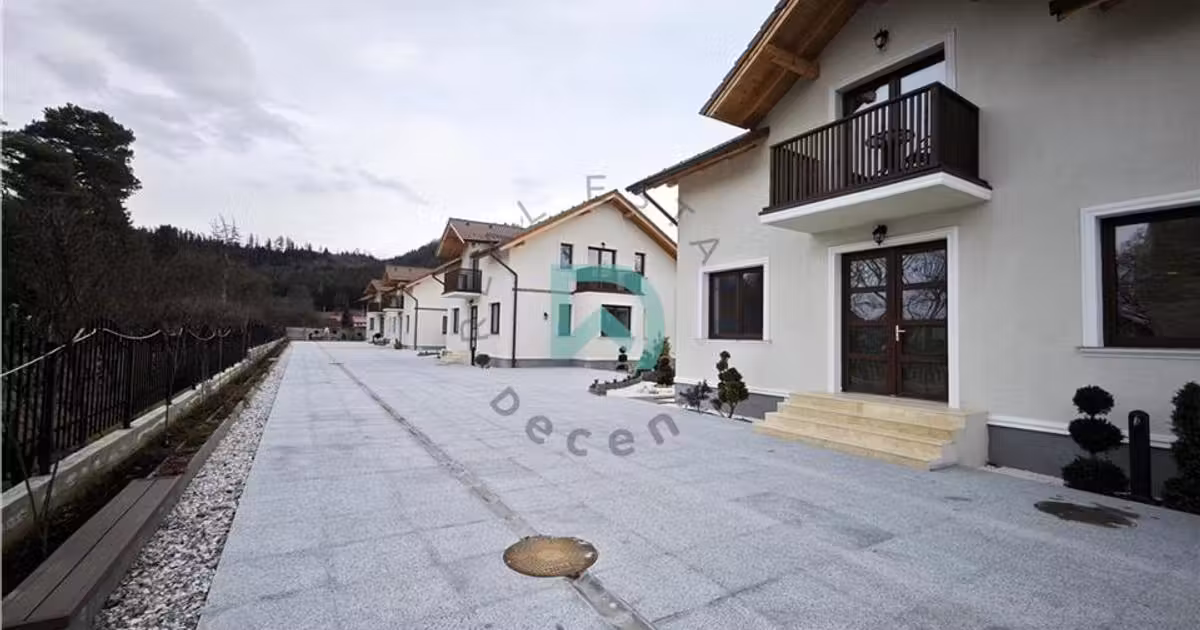 Casă individuală de vânzare cu 4 camere în Cristian