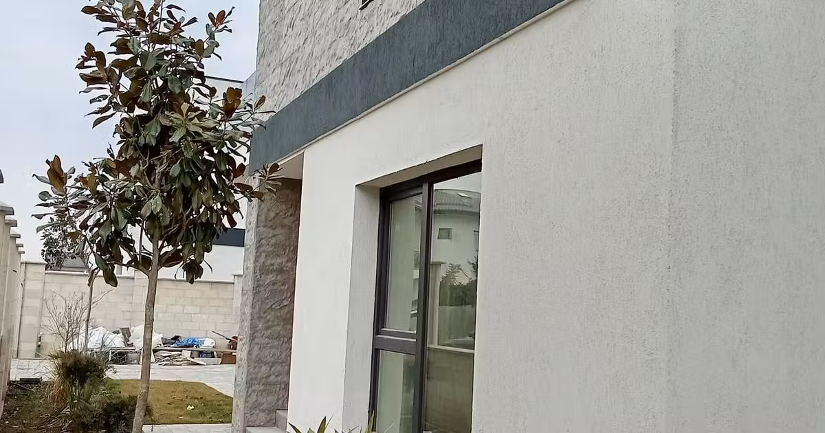 Casă individuală de vânzare cu 5 camere în Bragadiru