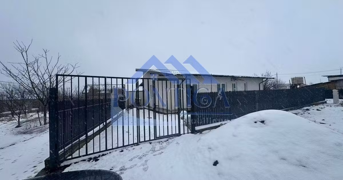 Casă individuală de vânzare cu 3 camere, mobilată în Agigea