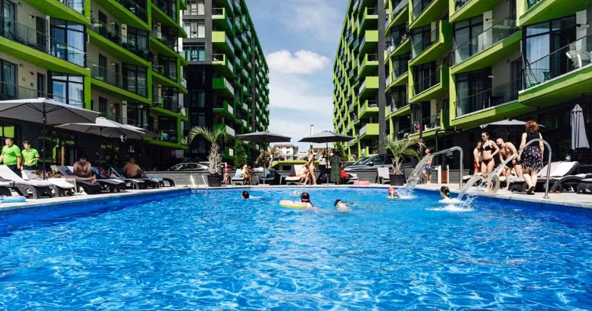 Apartament de vânzare cu 2 camere, mobilat în Mamaia-Sat