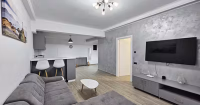 Apartament Est