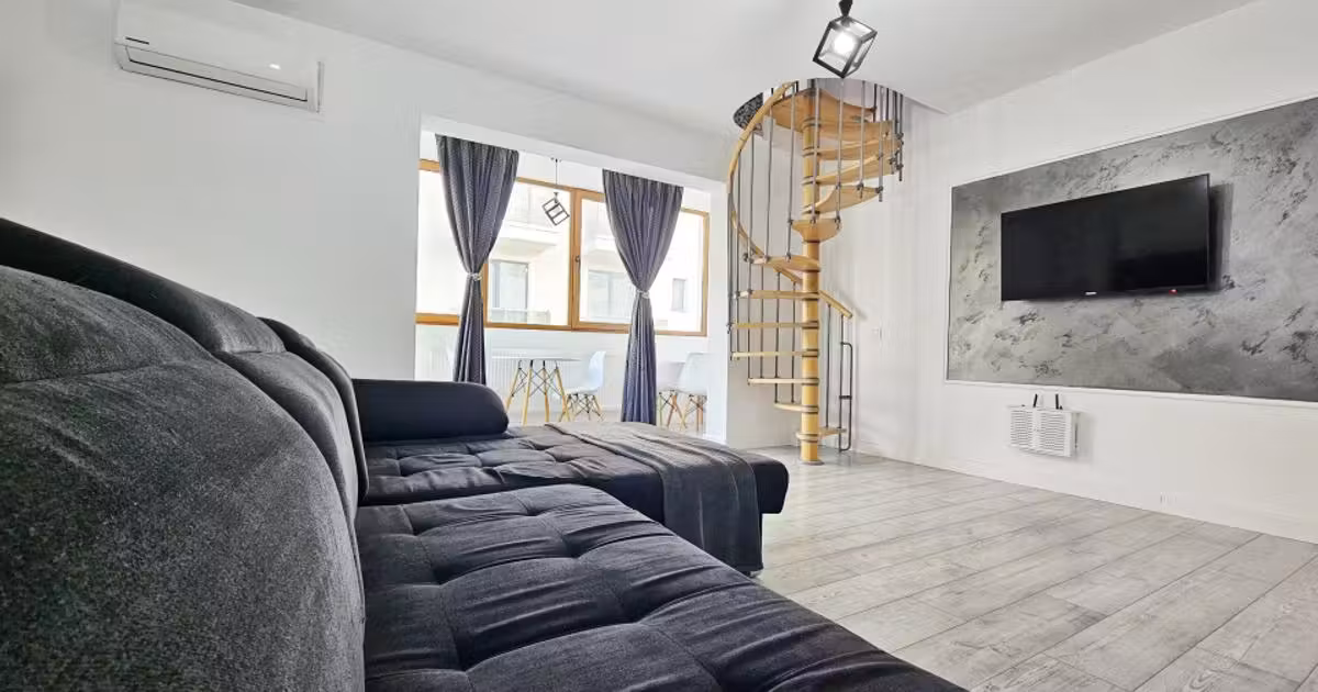 Apartament de vânzare cu 4 camere, mobilat în Mamaia-Sat