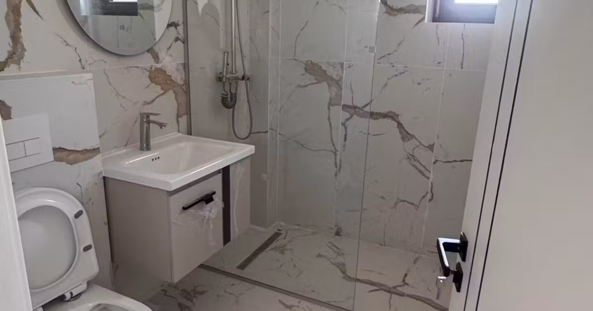 Apartament de vânzare cu 2 camere în zona Calea Romanului, Piatra-Neamț