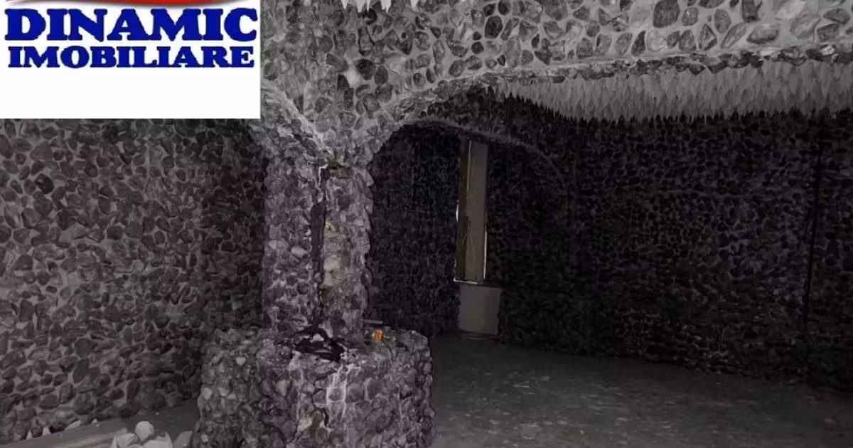 Spațiu comercial de vânzare 260 mp în zona Central, Piatra-Neamț