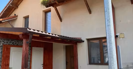 Casă Sânpetru