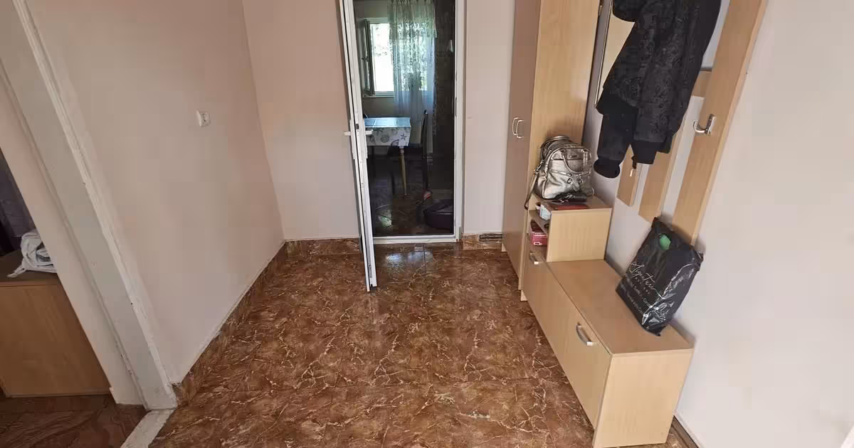 Casă individuală de vânzare cu 3 camere în zona Viile Noi, Constanța