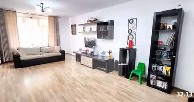Casă Central