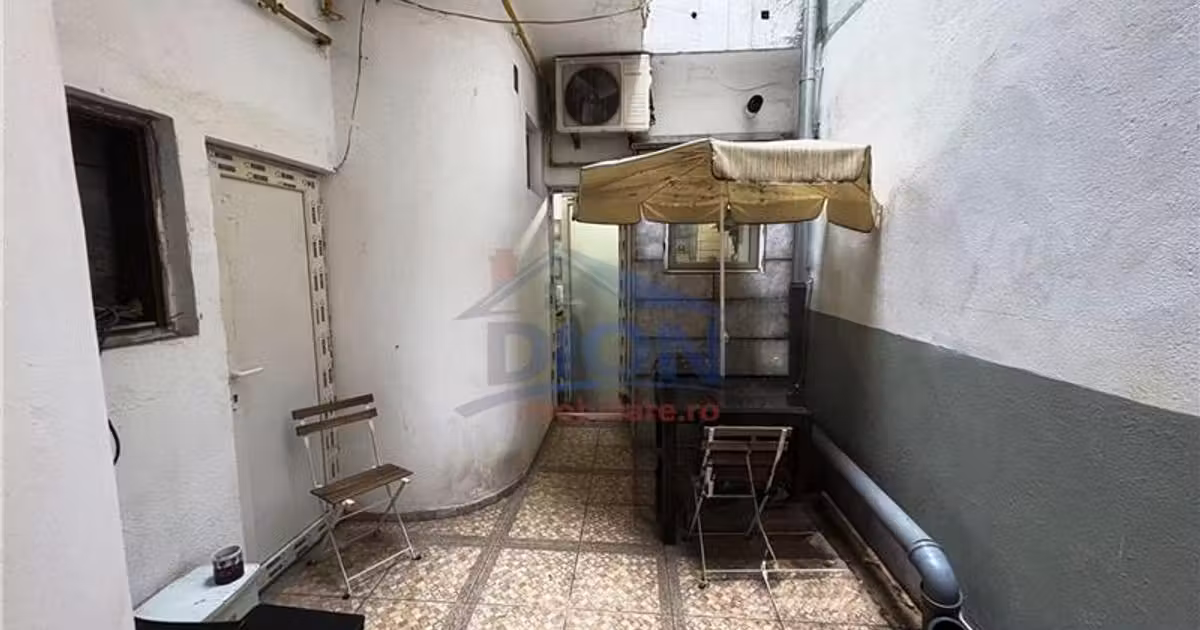 Apartament de vânzare cu 3 camere, mobilat în zona Unirii, Sector 3