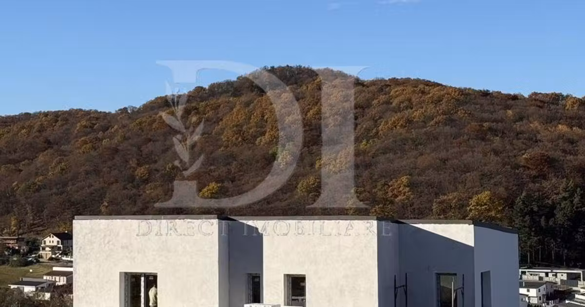 Casă individuală de vânzare cu 4 camere în Florești
