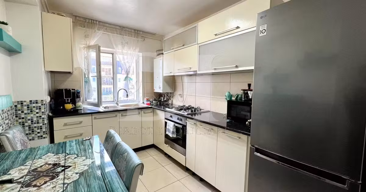 Apartament de vânzare cu 2 camere, mobilat în Florești