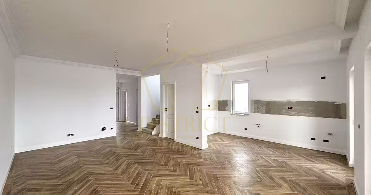 Duplex de vânzare cu 5 camere în Moșnița Nouă