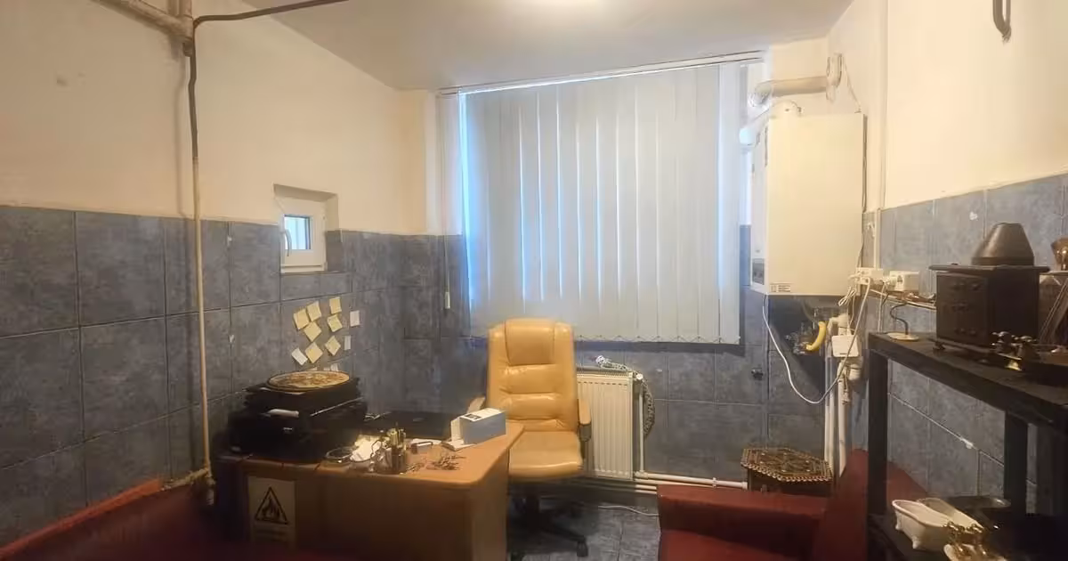 Apartament de vânzare cu 2 camere în zona Central, Galați