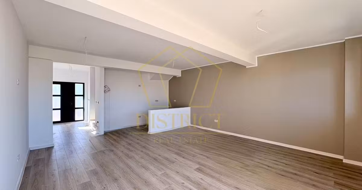 Duplex de vânzare cu 4 camere în Moșnița Nouă