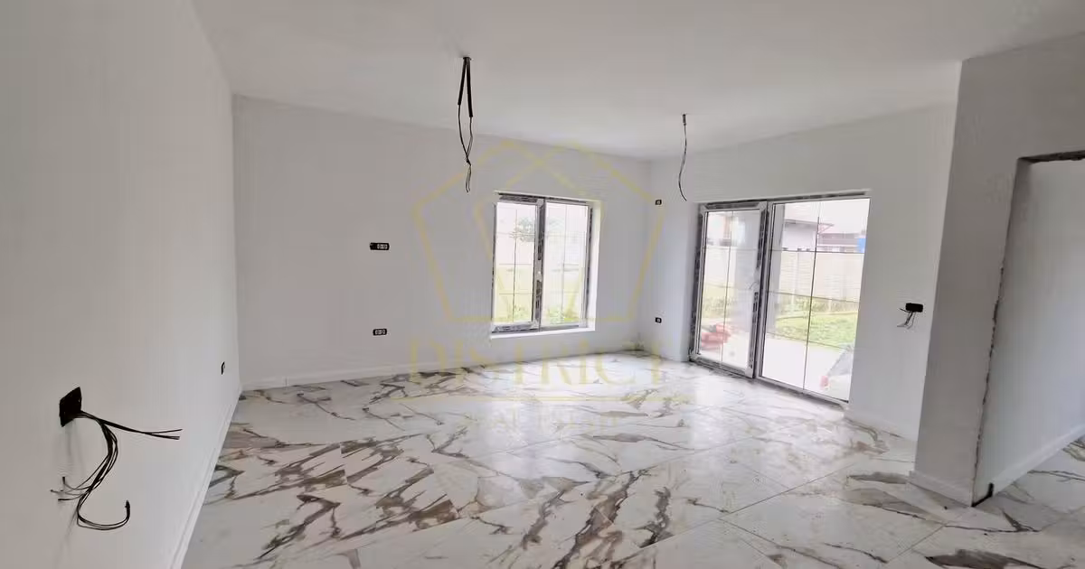 Duplex de vânzare cu 5 camere în Moșnița Nouă