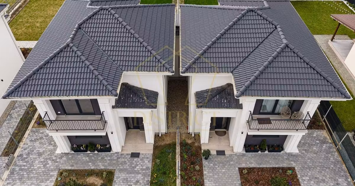 Duplex de vânzare cu 4 camere în Moșnița Nouă