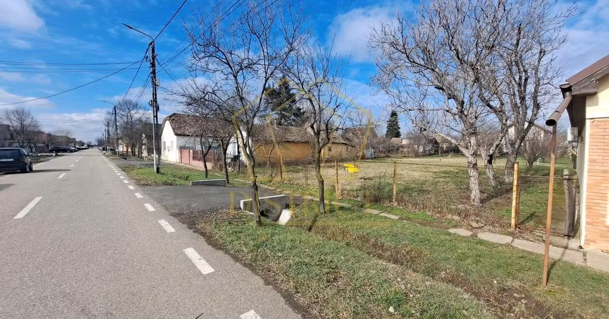 Teren Construcții intravilan de vânzare de 1079 mp, în Giarmata