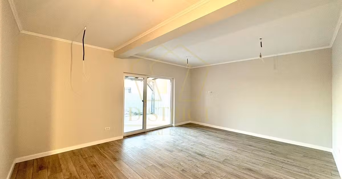 Duplex de vânzare cu 4 camere în Remetea Mare