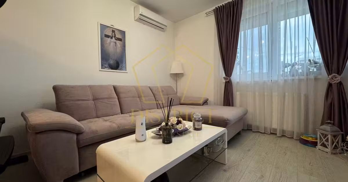 Apartament de vânzare cu 2 camere, mobilat în Giroc