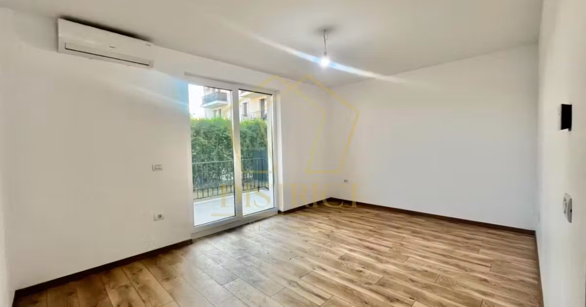 Apartament de vânzare cu 3 camere în Giroc