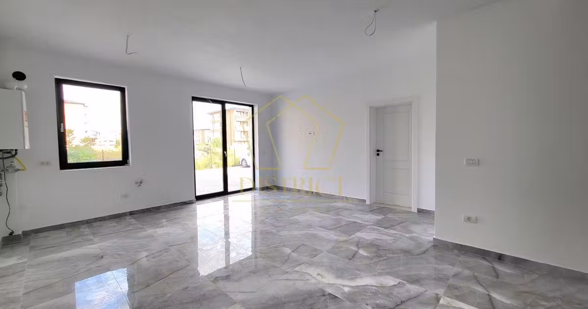 Apartament de vânzare cu 2 camere în Giroc