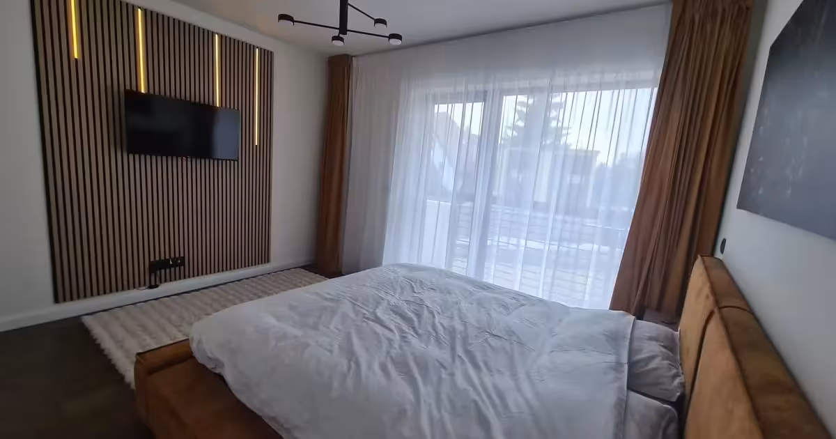 Apartament de vânzare cu 2 camere, mobilat în Sinaia