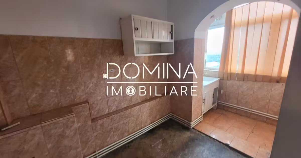 Apartament de vânzare cu 2 camere în zona Plopilor, Târgu Jiu