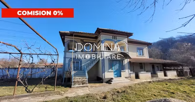 Casă Căpreni