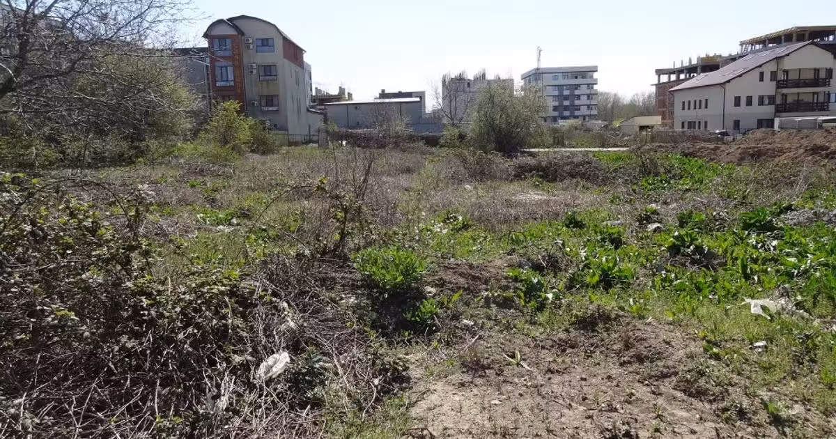 Teren Construcții intravilan de vânzare de 2500 mp, în zona Universitate, Constanța