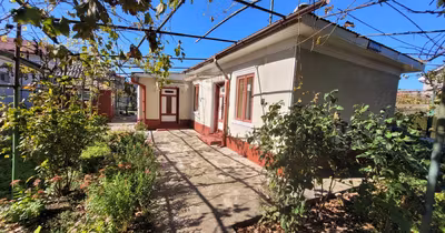 Casă Peninsulă
