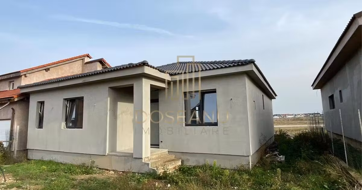 Casă individuală de vânzare cu 4 camere în Cihei