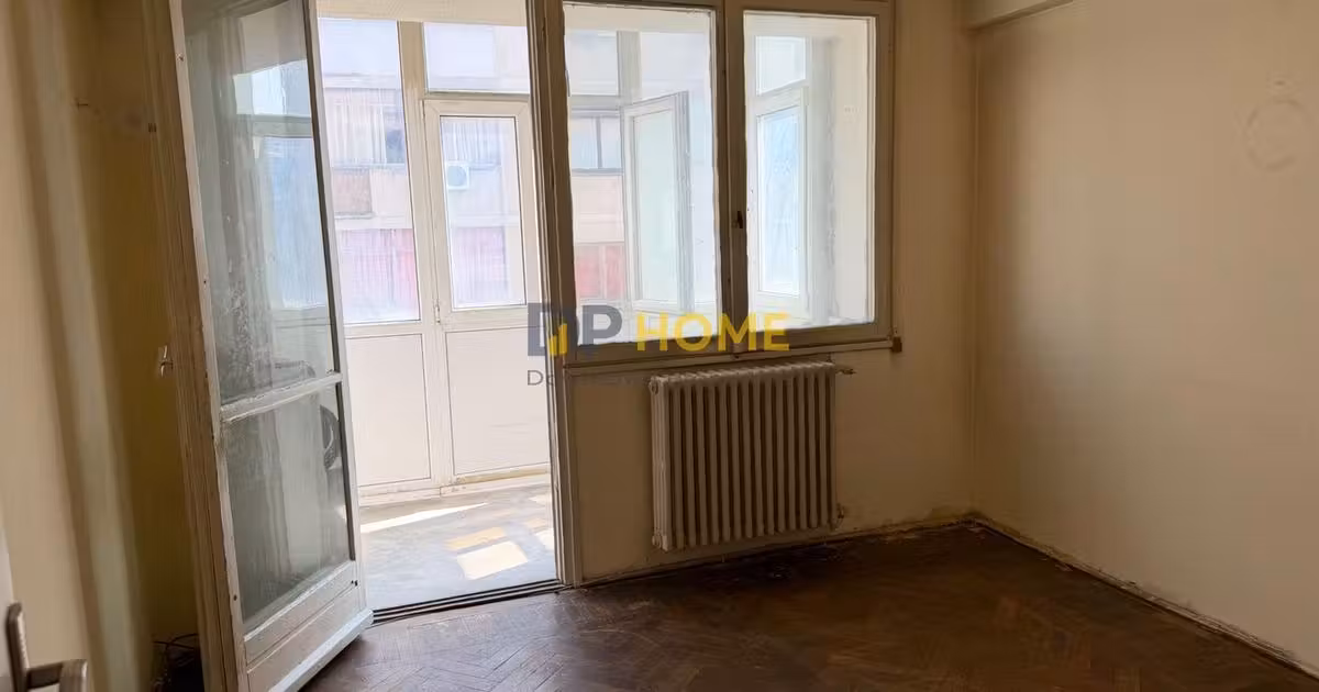 Apartament de vânzare cu 3 camere în zona Kogălniceanu, Ultracentral